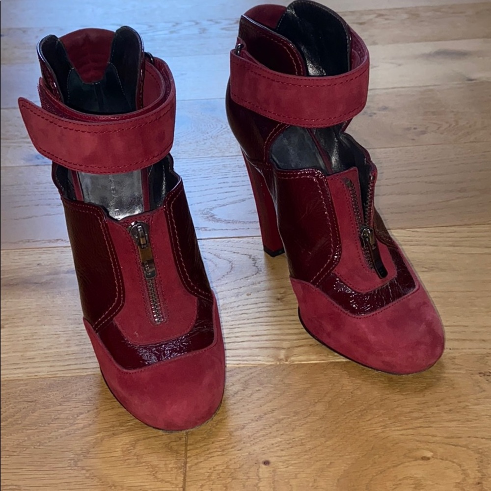 BARBARA BUI heels